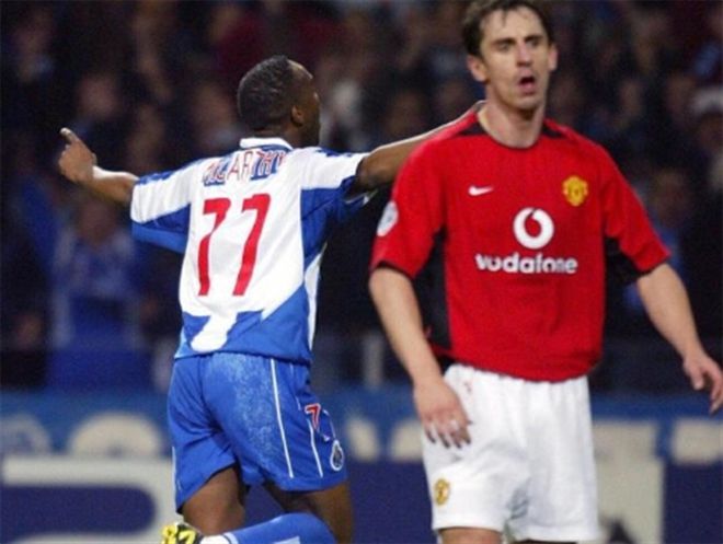 不仅凭借着 不仅凭借着